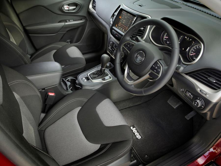  Jeep Cherokee Longitude 2014 года  (AU) (фото 3 из 12)